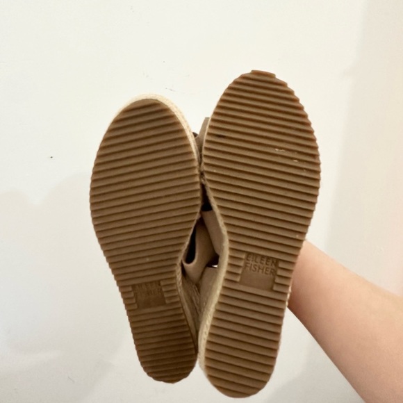 Eileen Fisher Willow Women’s Size 7 Tan Espadrille Wedge Sandals - Picture 7 of 7